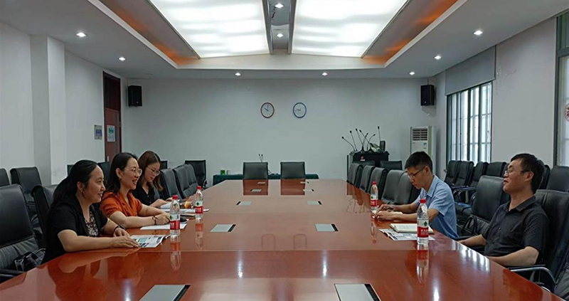 The China-Europe School of Clean and Renewable Energy, Huazhong University of Science and Technology, actively serves Belt and Road enterprises